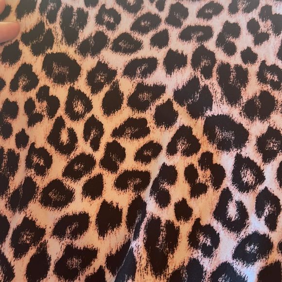 La vie en Rose silky feel wide leg leopard lounge pants - Picture 2 of 10